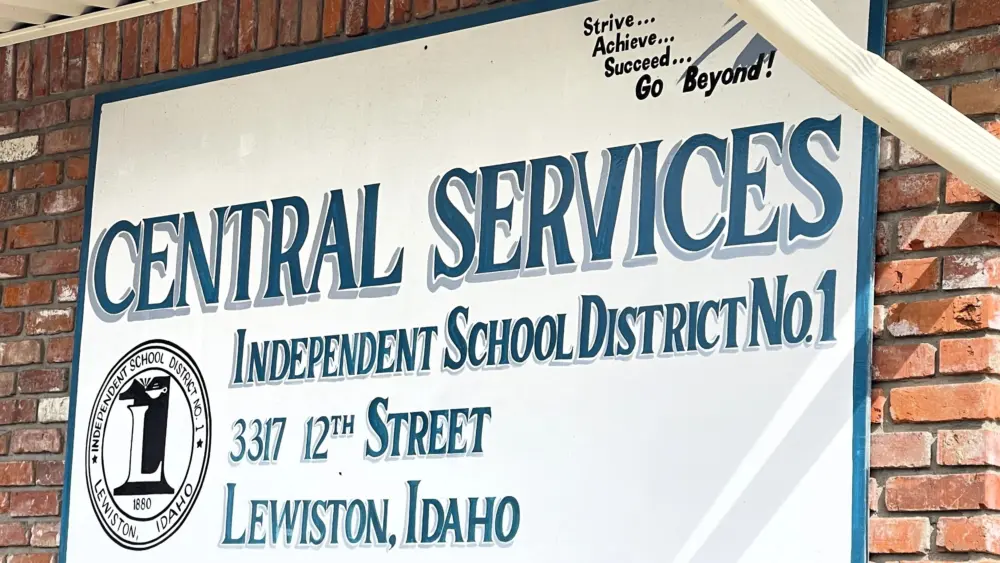 Independent School District No.1 Central Services