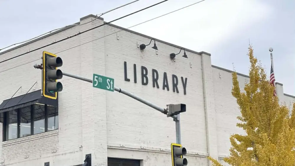 Lewiston City Library