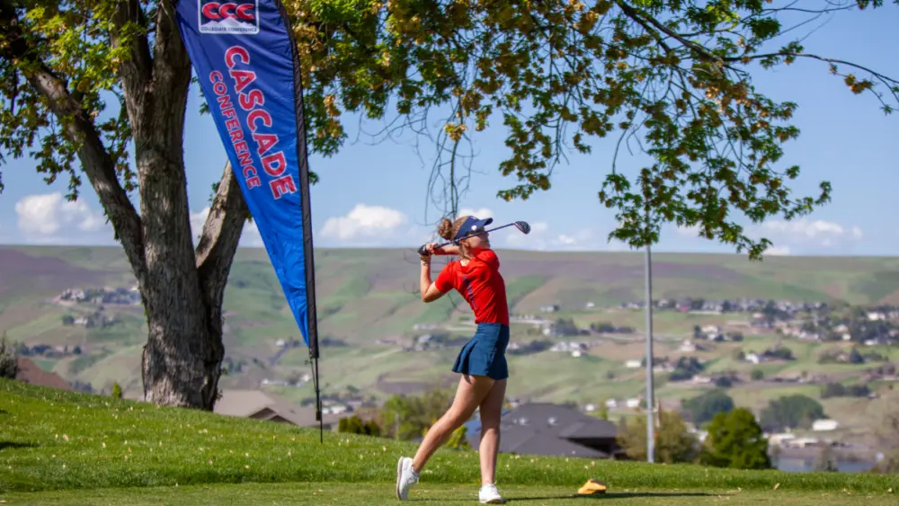 Belfontali Leads Warrior Women to Second Place at CCC Championships
