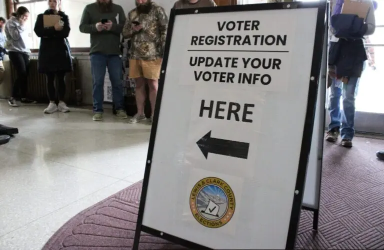 Montanans stand in line to register to vote at the Lewis and Clark County Elections Office on Nov. 5, 2024. (Photo by Blair Miller/Daily Montanan)