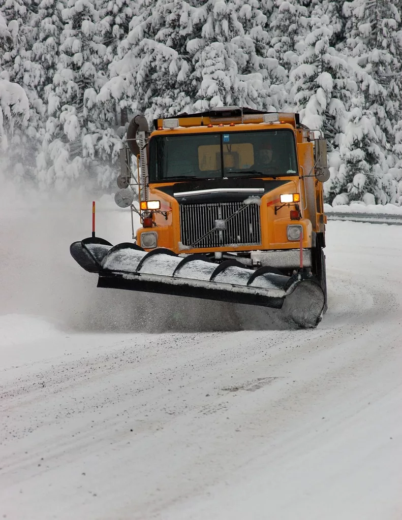 snow_plow_10442280564