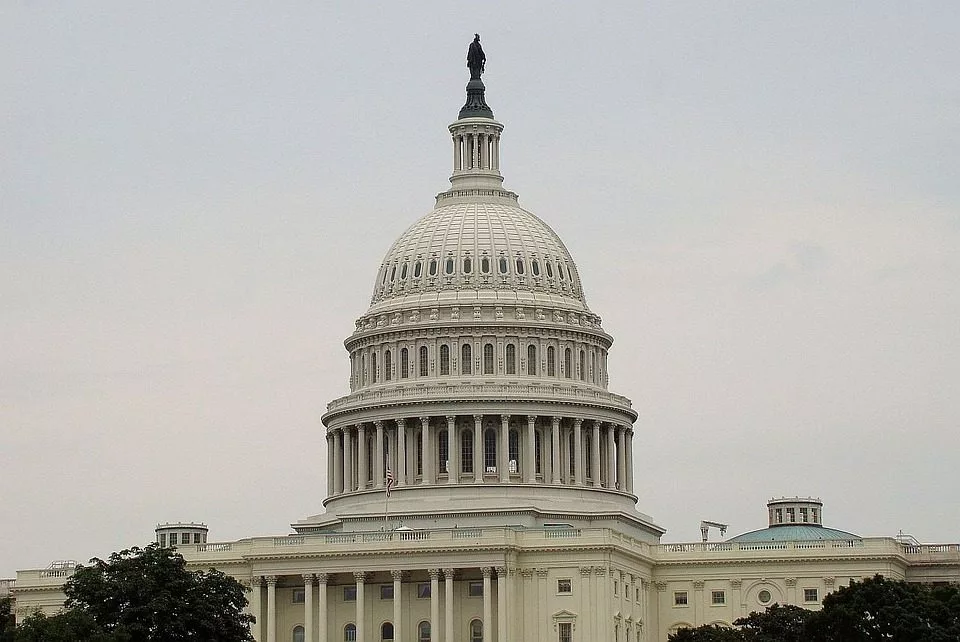 white-house-13863_960_720-jpg