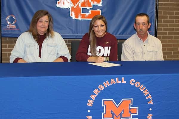 Lexie Myers was joined by her parents, Ronald and Kim Myers, at her signing.
