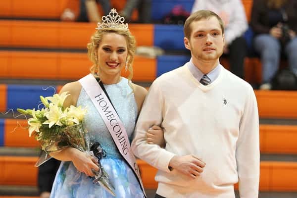 Nikki Fehrenbacher and Alec Foust, the 2016 Homecoming Queen and King.