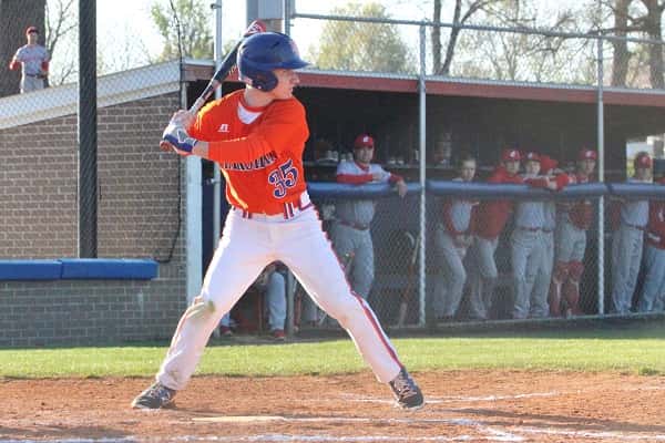 Cole Griggs hit a double and drove in three runs in the Marshals 5-2 win.