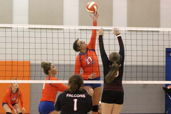 Hannah Langhi's 18 kills against Hickman County help lead them to a season opening win.