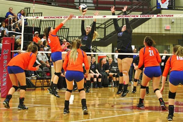 Bailey Parker (5) got this hit off against Lady Eagle blockers in the final set of the match.