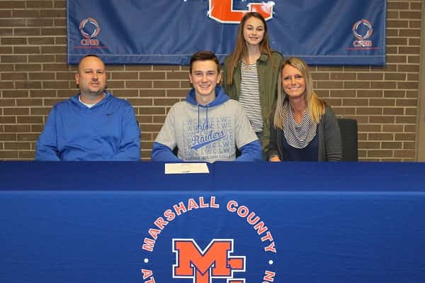 Lucas Forsythe was joined at his signing by his parents Jim and Michelle and sister Kalynn.