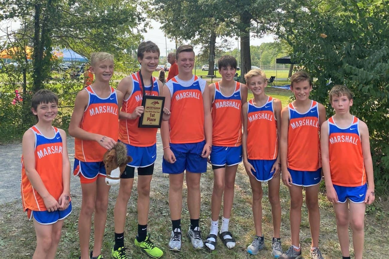 Middle School cross country continues successful season, Yates sets