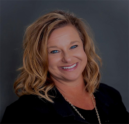 Jenna Denfip Joins FNB Bank as Marshall County Market Leader - Vimarsana News