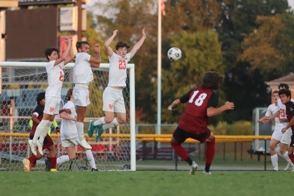 Marshals drop two straight to Murray and McCracken County Marshall