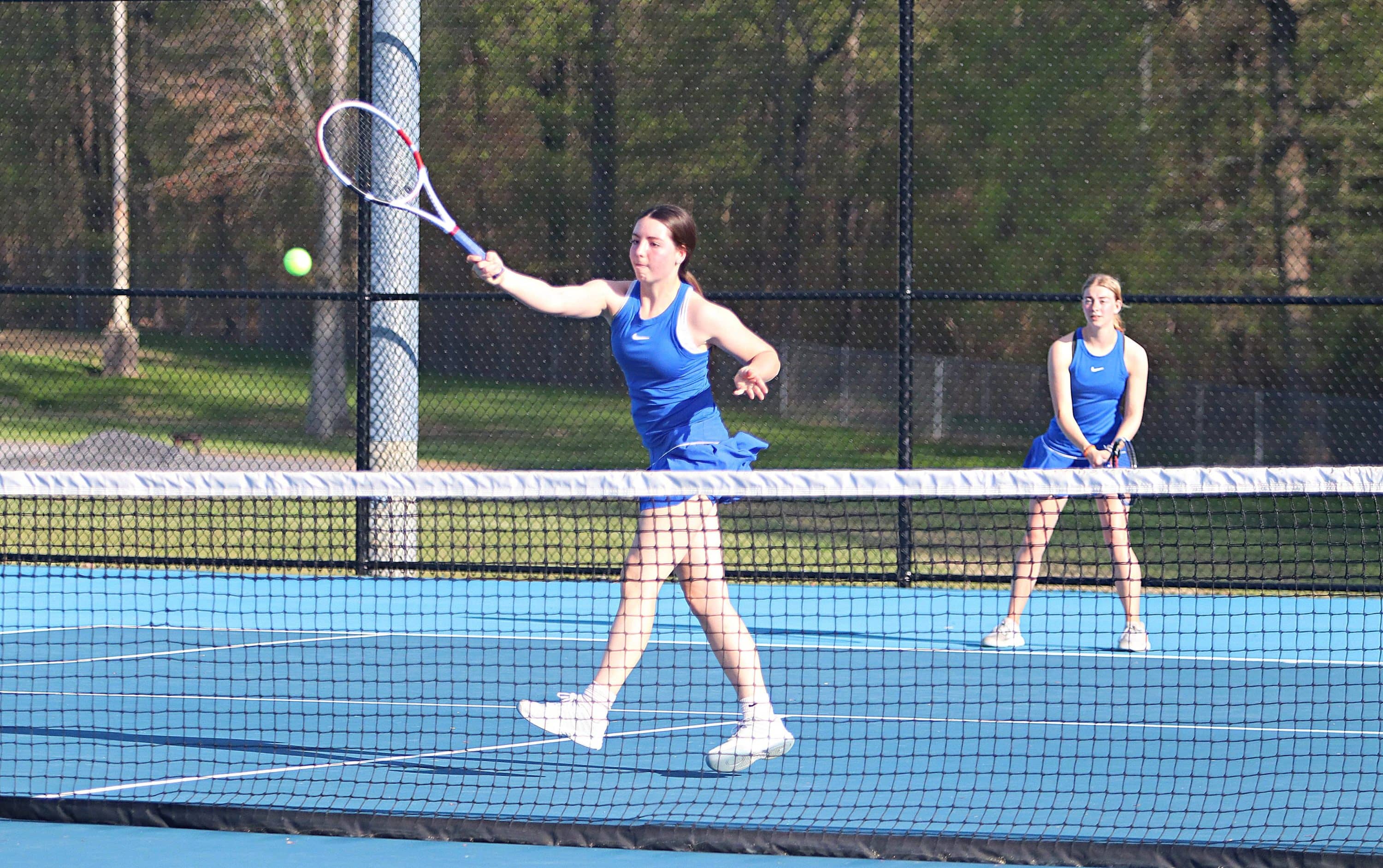 Doubles team Wells and Miller advance to state tennis tournament