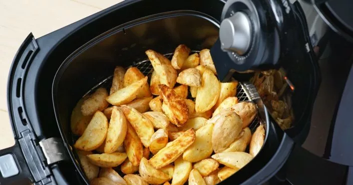 bigstock-air-fryer-homemade-grilled-pot-348823066-1976743