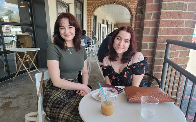 taylor-phoebe-pic-1641853