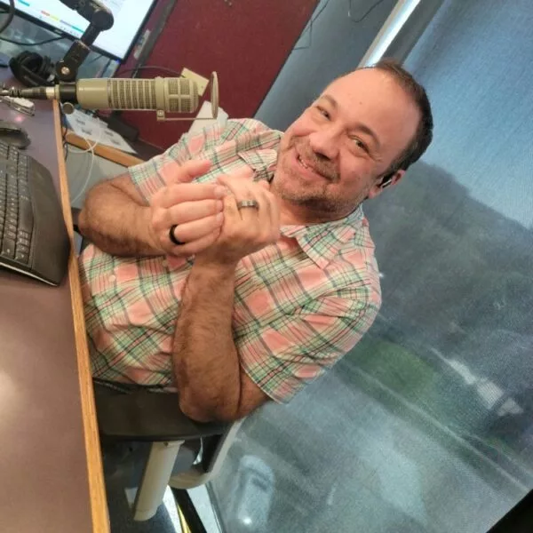 email_and_blog-blog-image-750x750-1-600x600963532-1