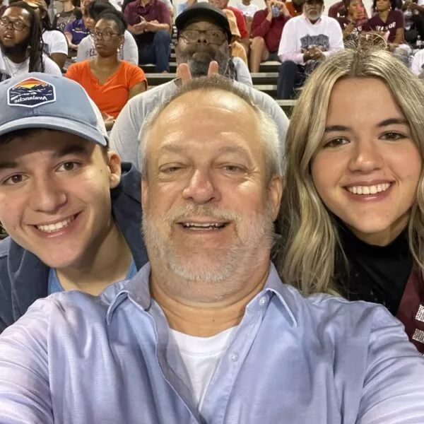 email_and_blog-blog-image-750x750-10-600x600742811-1