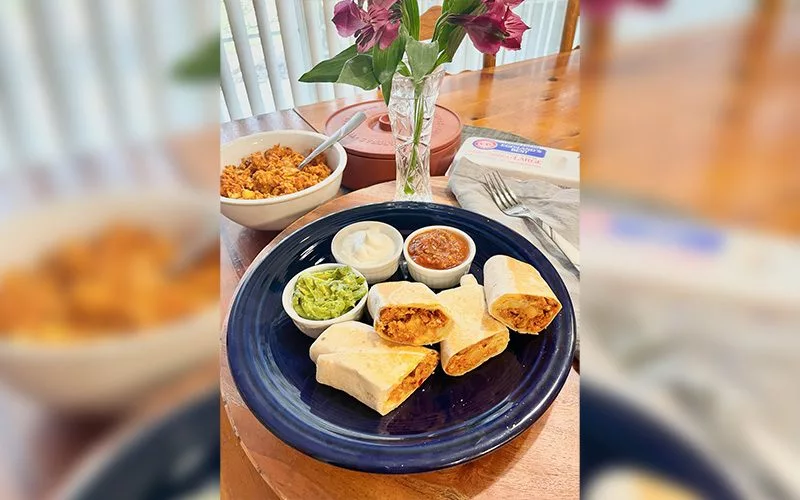 msj-chorizo-breakfast-burritos402288