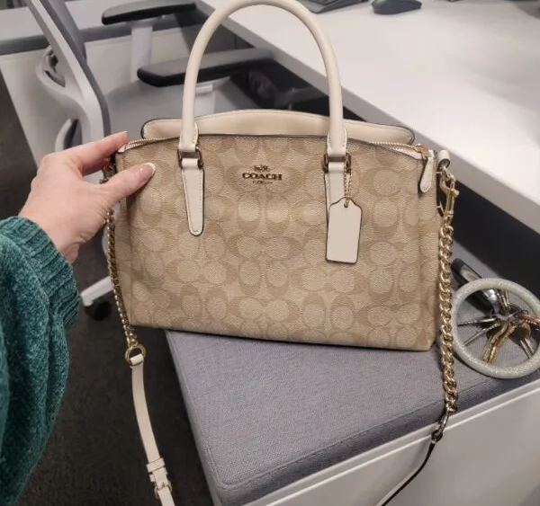 email_and_blog-blog-image-750x750-7-600x600104389-1