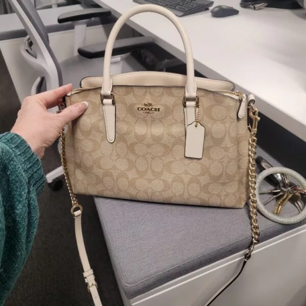 email_and_blog-blog-image-750x750-7-600x600104389-1