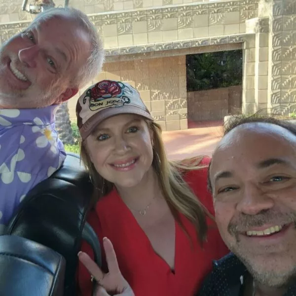 email_and_blog-blog-image-750x750-9-600x600404116-1