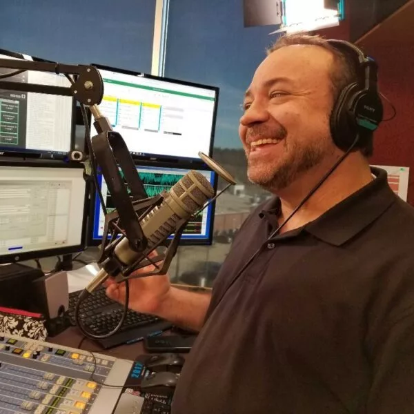 email_and_blog-blog-image-750x750-1-600x600495251-1