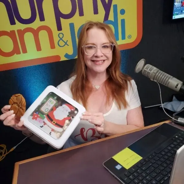 b8df1cd3f59a1a1b3d2fb416b4adb05b3187db12f3038f95fb516616e8c0eec4bf1585ecdc874a9da8654fe677065925b8b796fd035877eb520c75663cfbef97-600x600935743-1