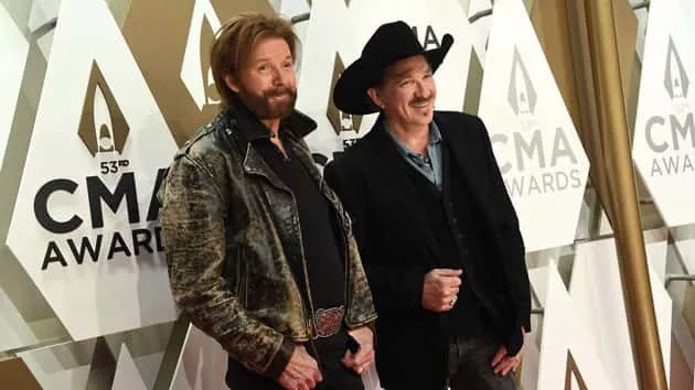 m_brooksdunn2019cmaawards630_01142020