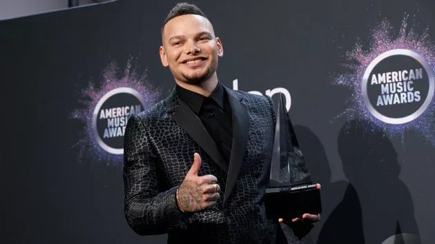 m_kanebrown2019amas630