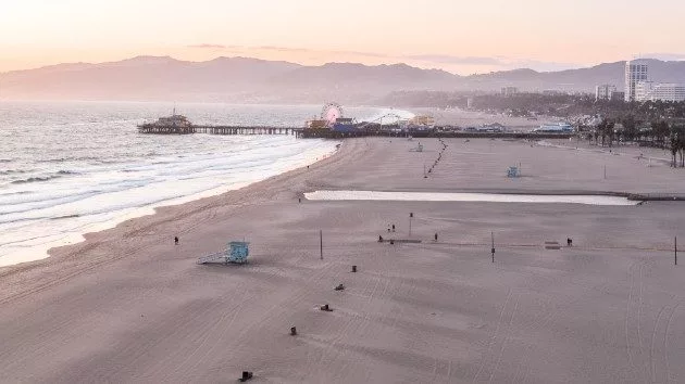 istock_empty_beach_06012020