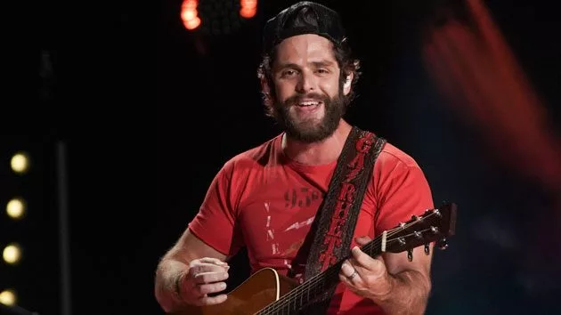 m_thomasrhettcmafest630_07142020-2