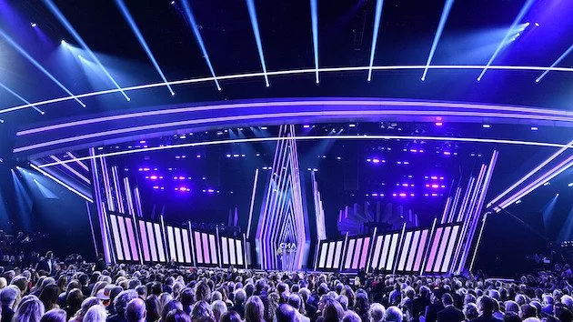 m_cmaawards-1