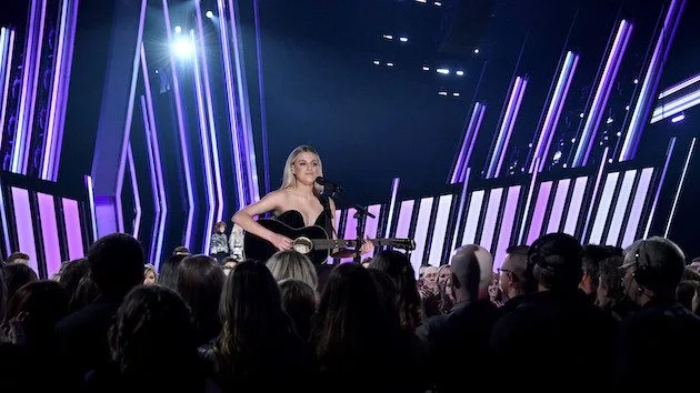 m_kelseaballerini-4