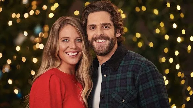 m_thomasrhettlauren-1