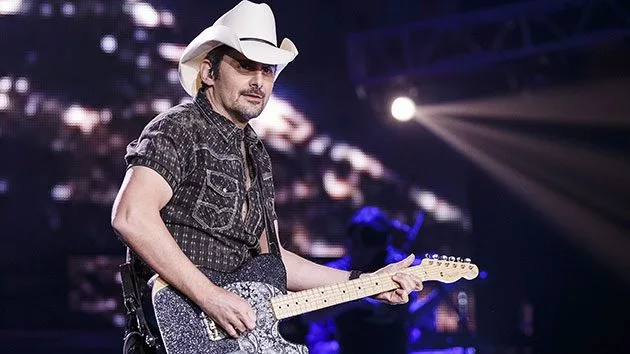 getty_bradpaisley_122920