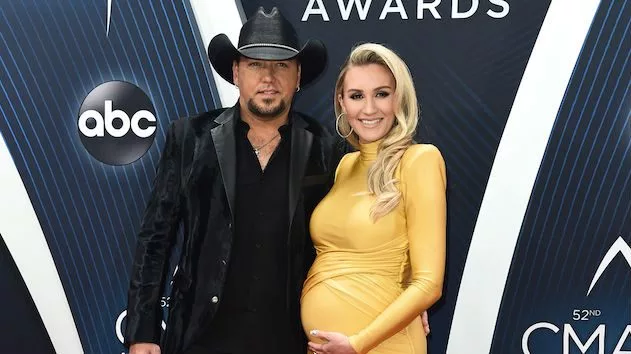 m_jasonaldeanbrittany2019cmas-7