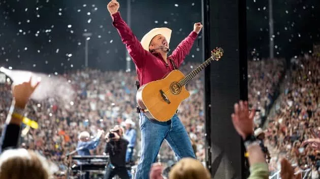 m_garthbrooksconcert011821