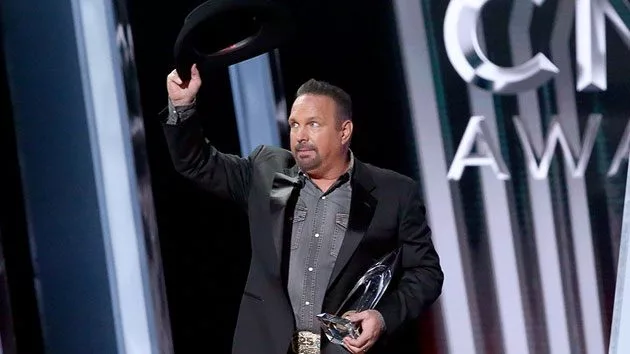 getty_garthbrooks_061621