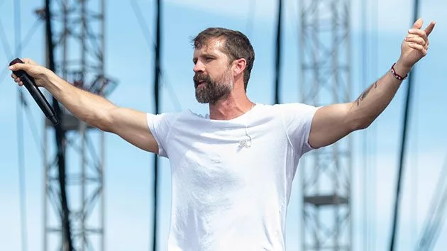 getty_walkerhayes_062321