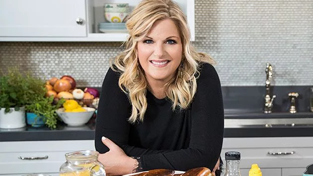 m_trishayearwood_070121