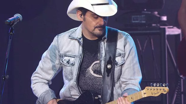 m_bradpaisley-6-2