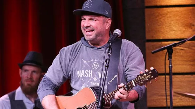 getty_garthbrooks_071321