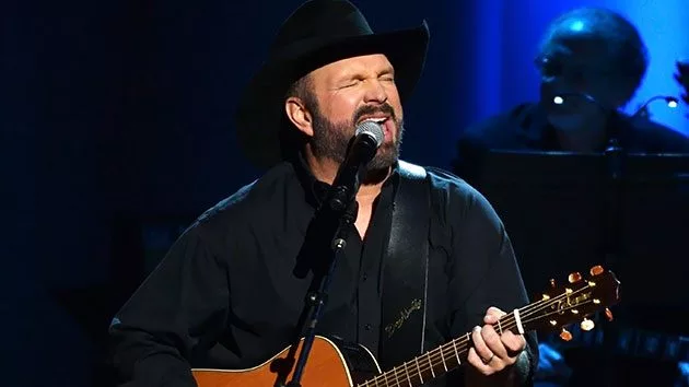 getty_garthbrooks_071421