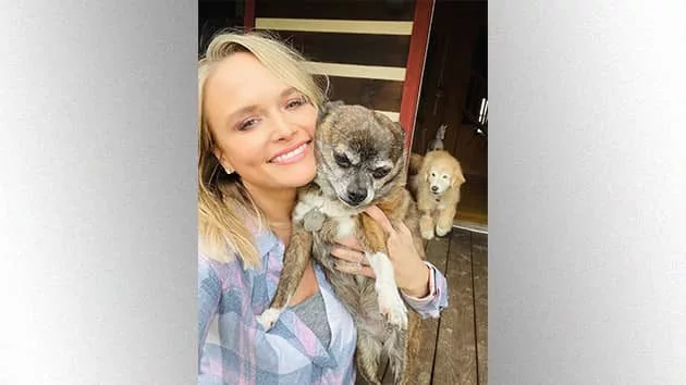 m_mirandalambertmuttnation_07202021