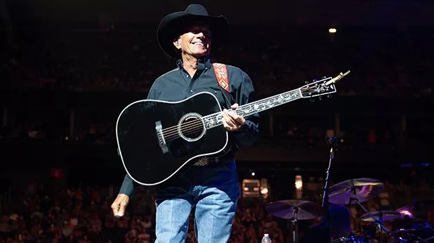 m_georgestraitpressphoto_08162021