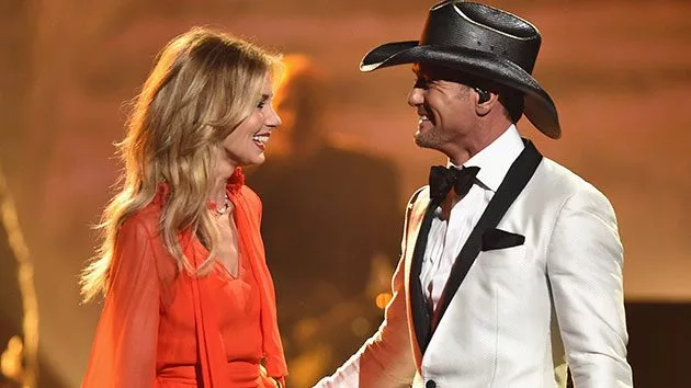 getty_faithhilltimmcgraw_120921