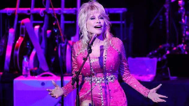 m_dollyparton-11
