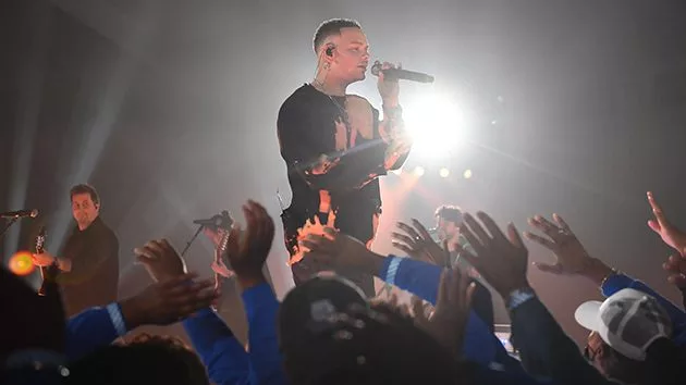 m_kanebrownamas_09122022