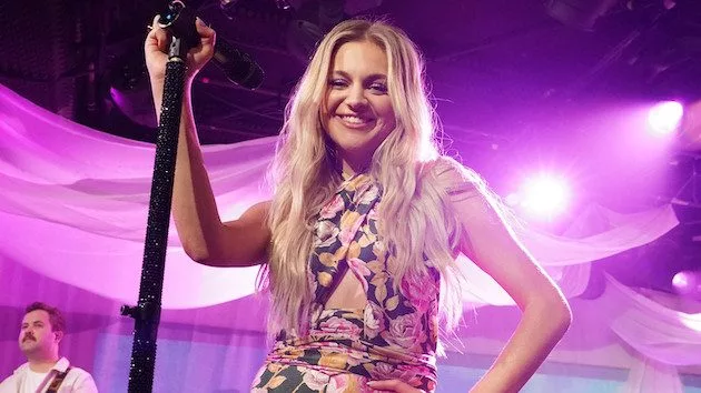 m_kelseaballerini-22-3