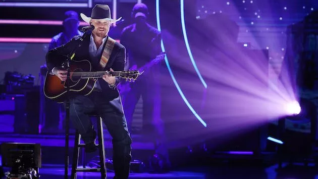 getty_cody_johnson_102022