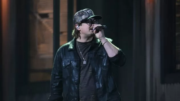 m_hardy2022cmaawardsperformanceabc211914
